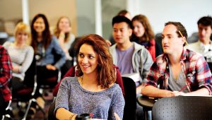 GIAO LƯU PHỎNG VẤN HỌC BỔNG DU HỌC ANH VỚI ĐẠI HỌC PORTSMOUTH 07/2016