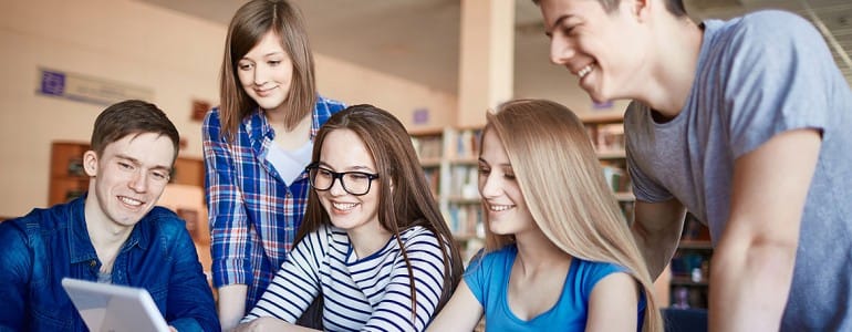 Chương trình Học bổng du học Dự bị & Cao đẳng Navitas tại Úc & NZ