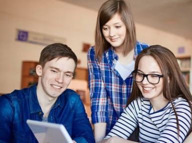 HỌC BỔNG DU HỌC ANH CHƯƠNG TRÌNH DỰ BỊ ĐẠI HỌC LÊN ĐẾN 2000 BẢNG