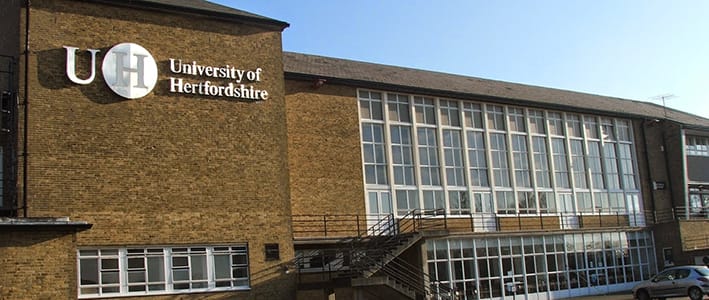 Học bổng hấp dẫn từ Đại học Hertfordshire, Anh Quốc