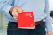 Xin visa du học Thụy Sỹ mất bao lâu?