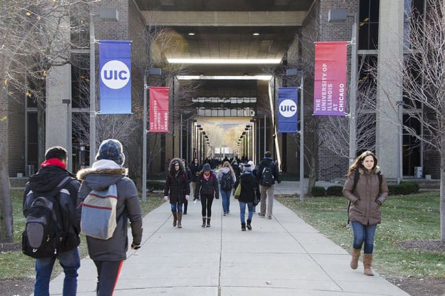 Du học Mỹ bậc đại học - Gặp gỡ đại diện trường University of Illinois at Chicago