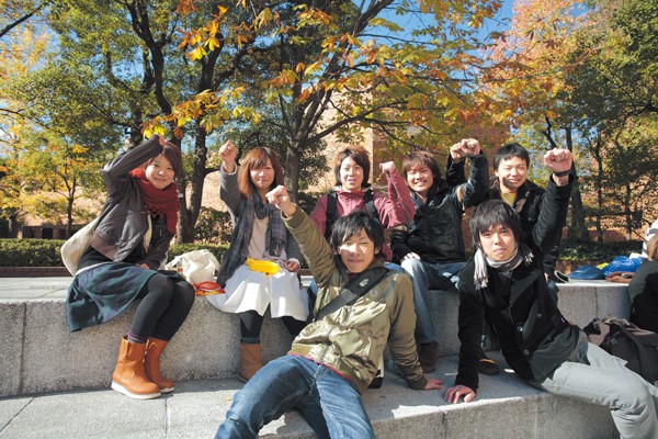 Nhiều người chọn du học Nhật Bản khiến dân số nước này tăng đột biến