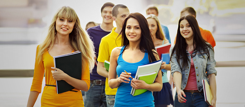 Nhận giấy mời nhập học