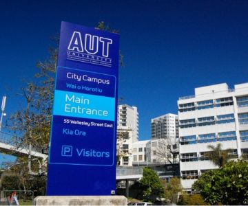 Gặp gỡ đại diện trường Đại học Công Nghệ Auckland, New Zealand