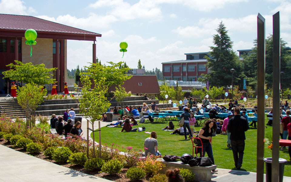 Gặp gỡ đại diện trường CAO ĐẲNG CỘNG ĐỒNG TACOMA, Mỹ