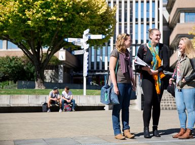 Học bổng Đại học Massey, New Zealand lên đến $25.000 năm 2025