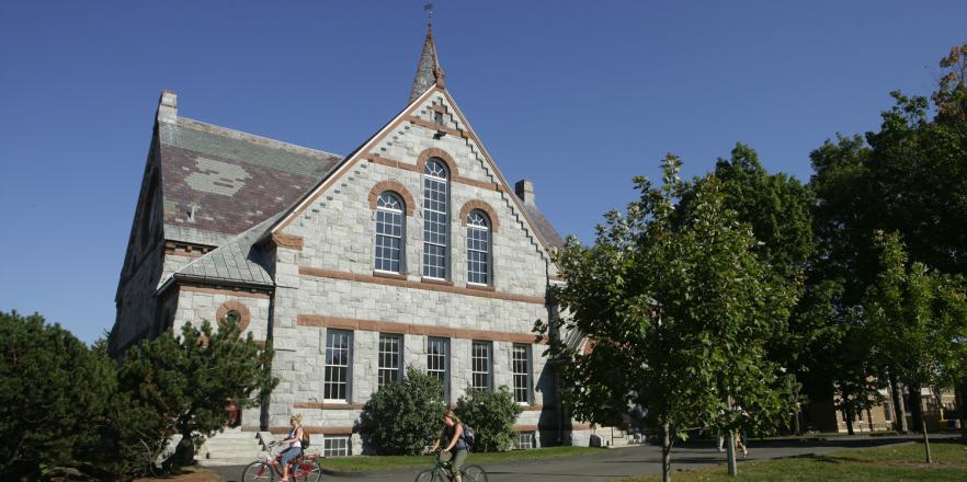 DU HỌC MỸ BANG MASSACHUSETTS - Trường Đại học Massachusetts Amherst
