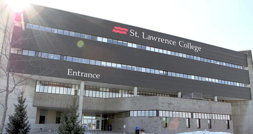 Trường St. Lawrence, Canada