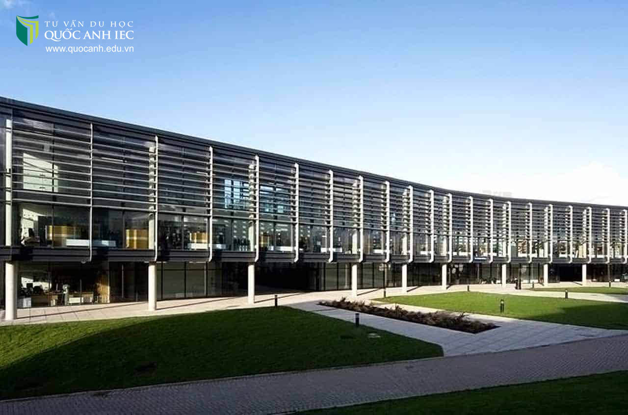 Kaplan International Pathways