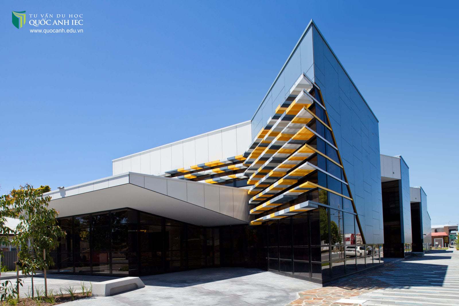 La Trobe University