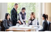 Ngành Hospitality là gì? Yếu tố nào để trở thành người làm chuyên nghiệp trong ngành?