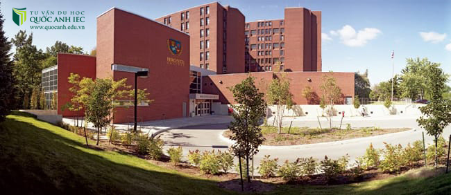 Trường tu thục Bronte College - Du học Canada thuộc hệ thống Trung học 1