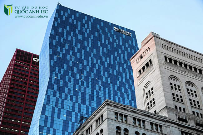 Khuôn viên trường Roosevelt University