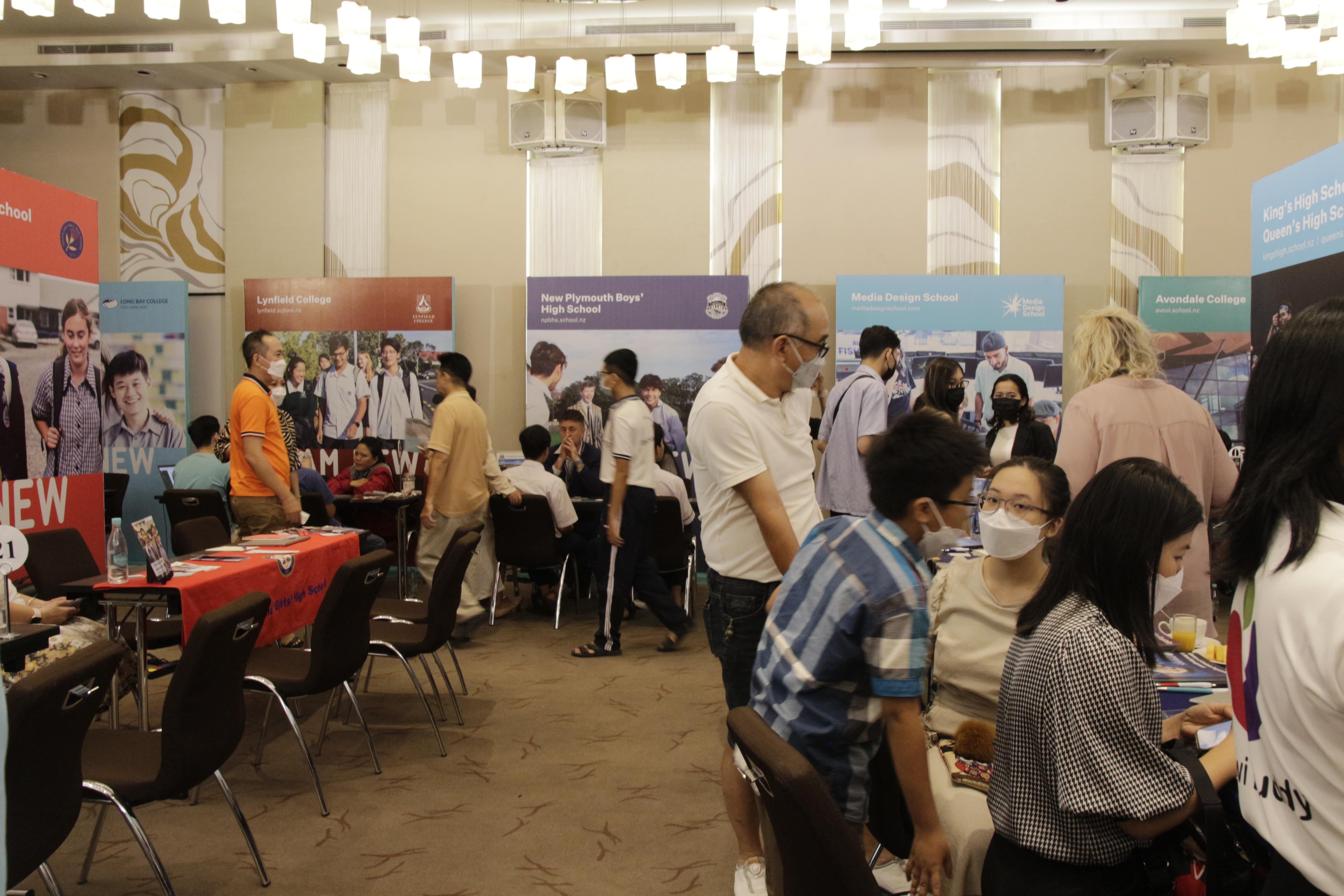 Hội thảo du học canada