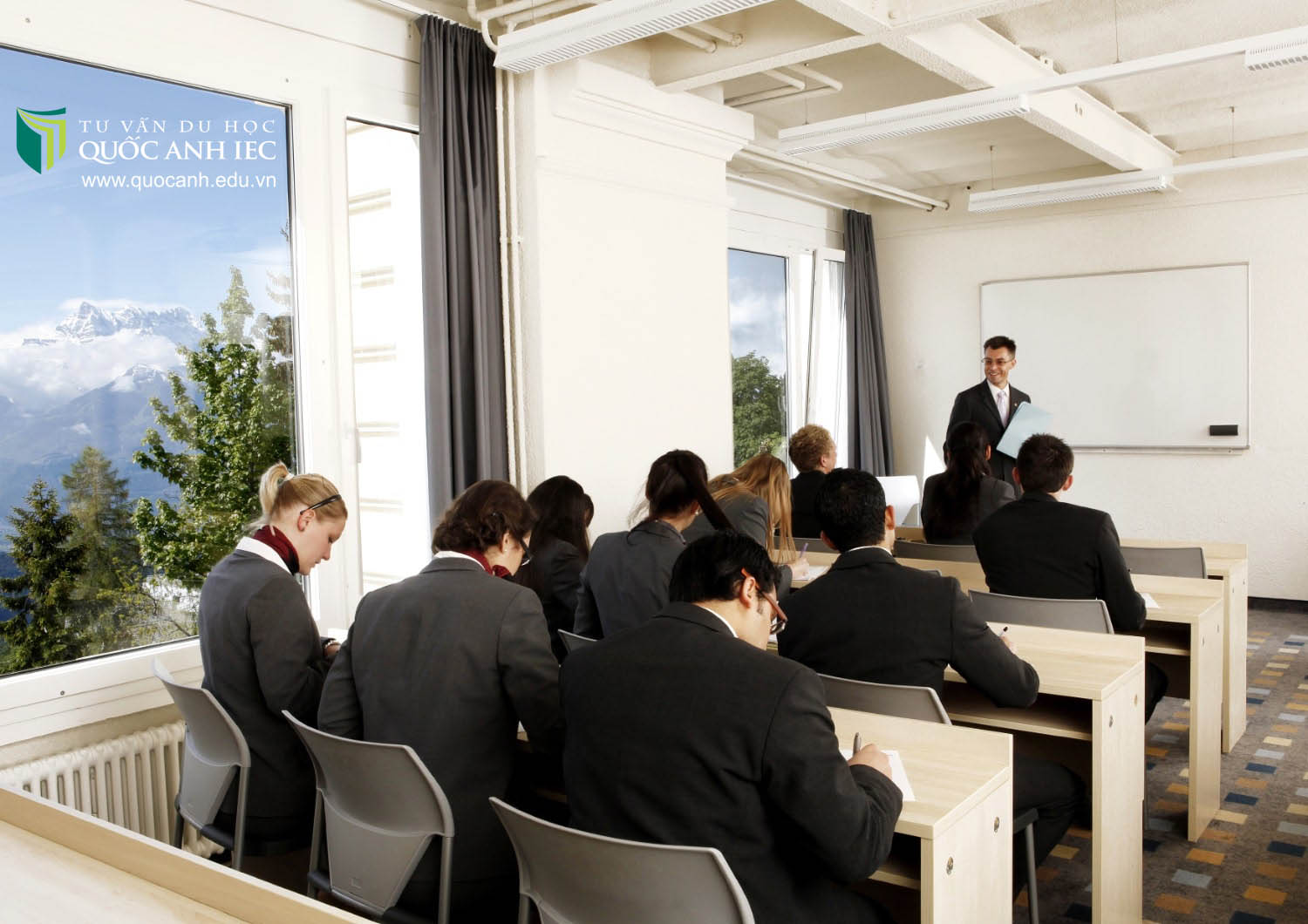 Swiss Hotel Management School (SHMS) 