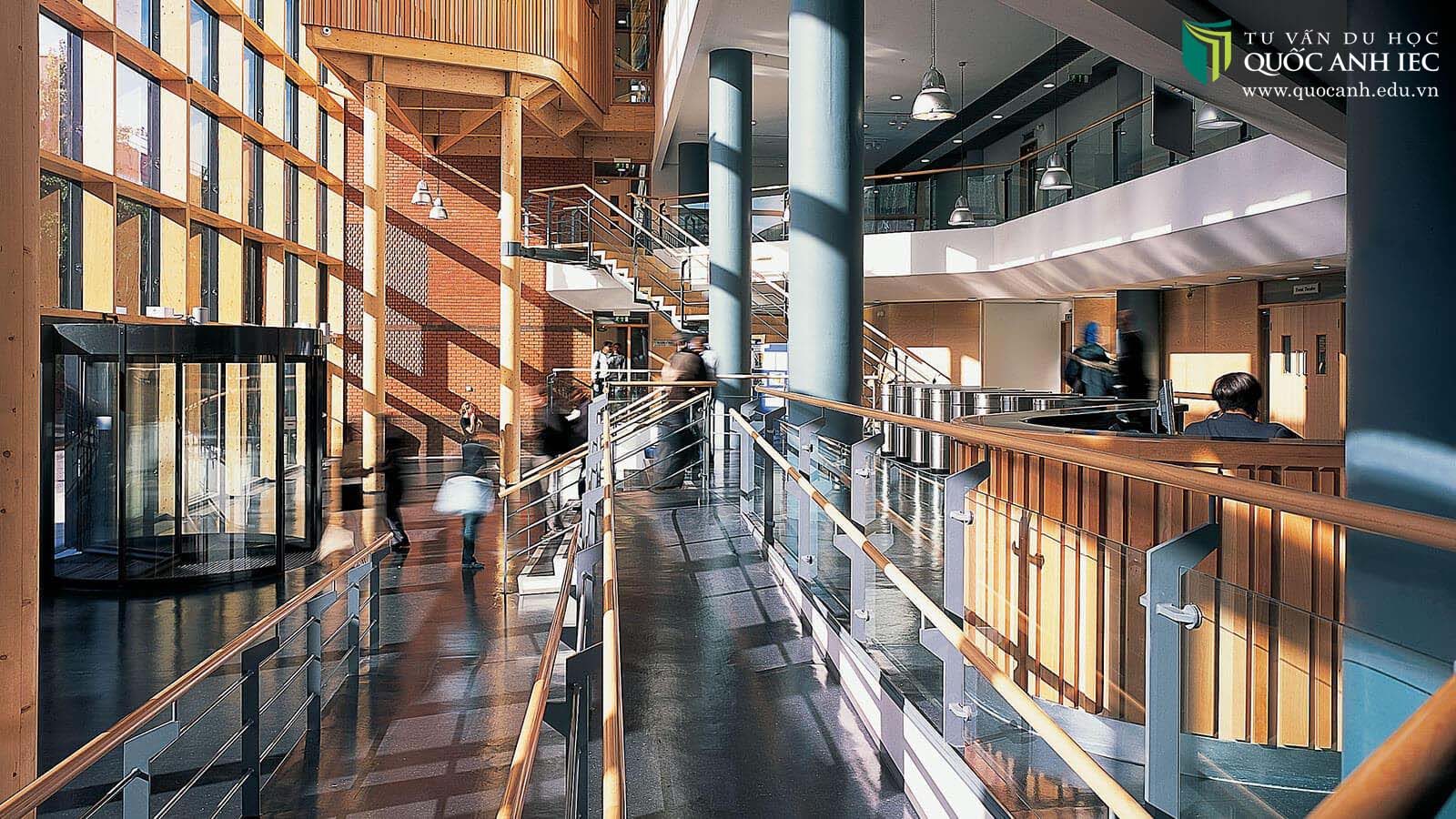 Du học Anh London South Bank University (LSBU) 