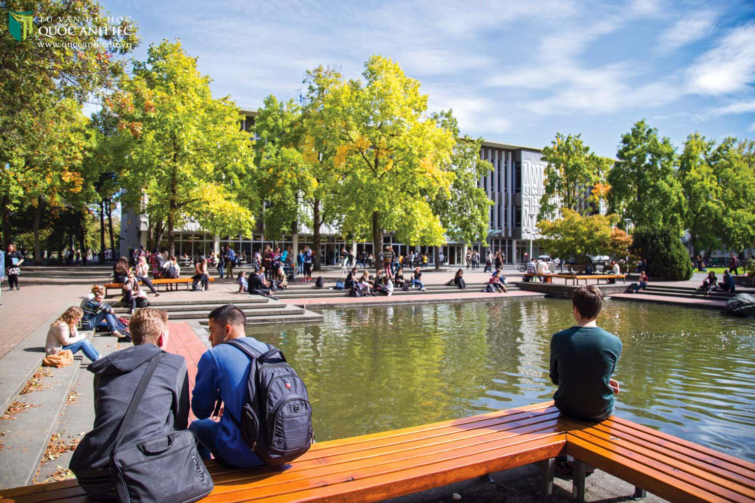 University of Victoria