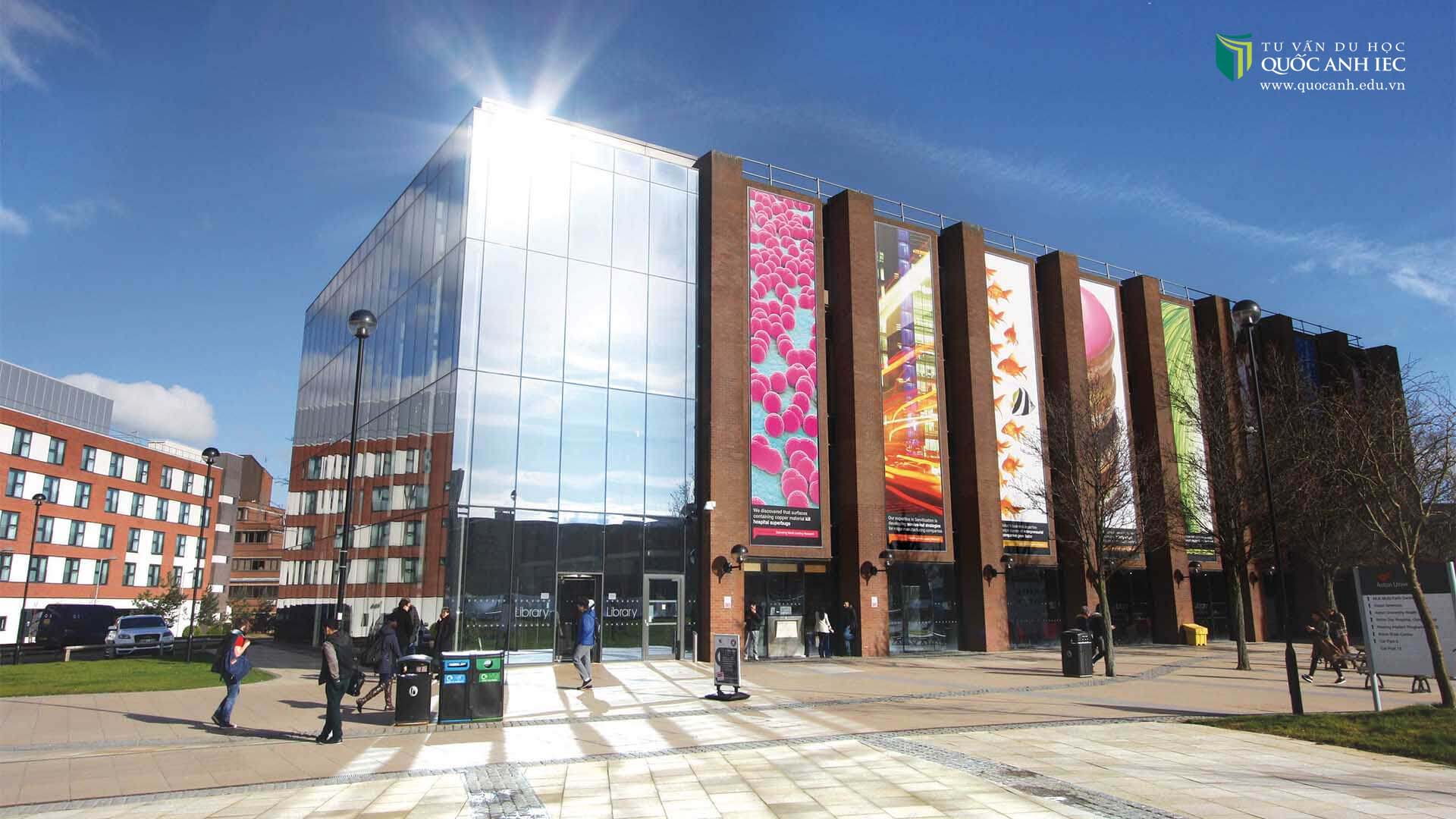 Du học Anh Quốc Aston University