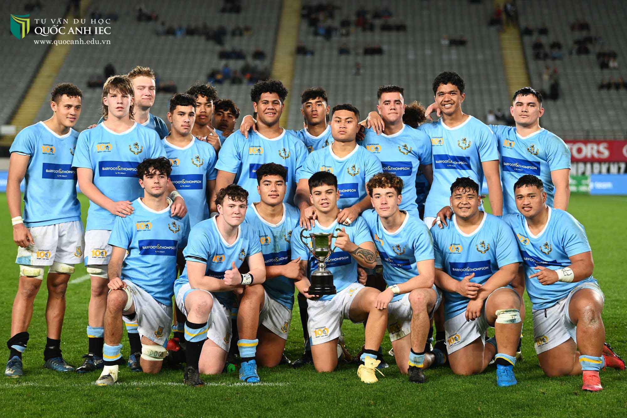 câu lạc bộ đá bóng của trường