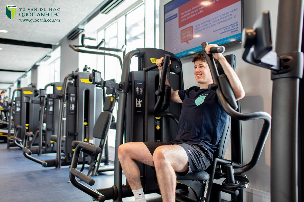 liverpool-josh-moores-university