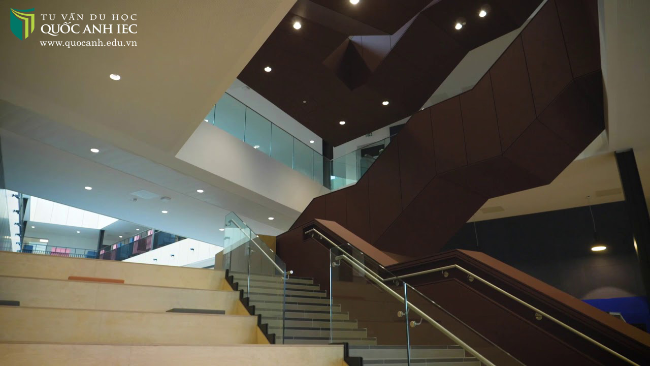 liverpool-josh-moores-university