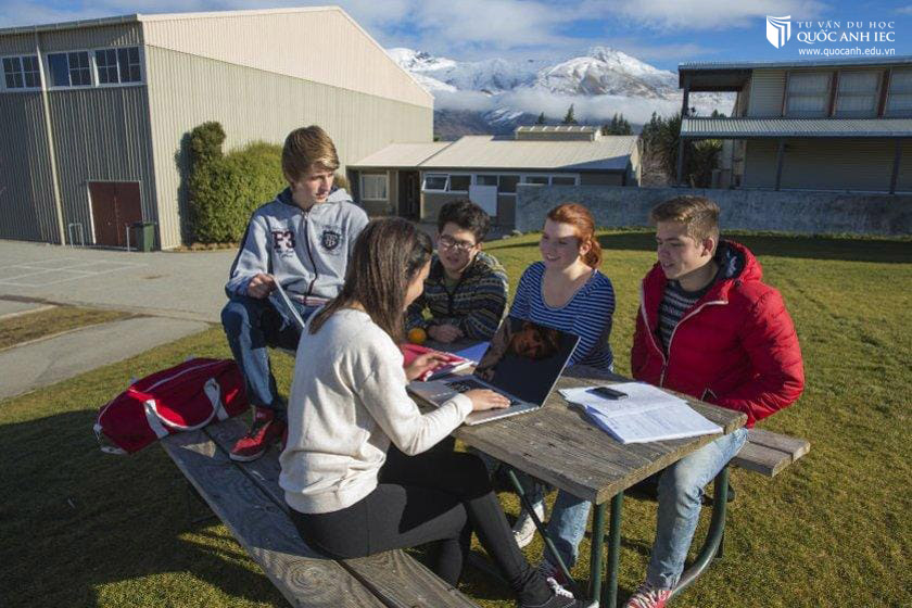 Hệ thống giáo dục New Zealand đang rất phát triển với xu hướng dành sự chủ động, tự lập cho sinh viên