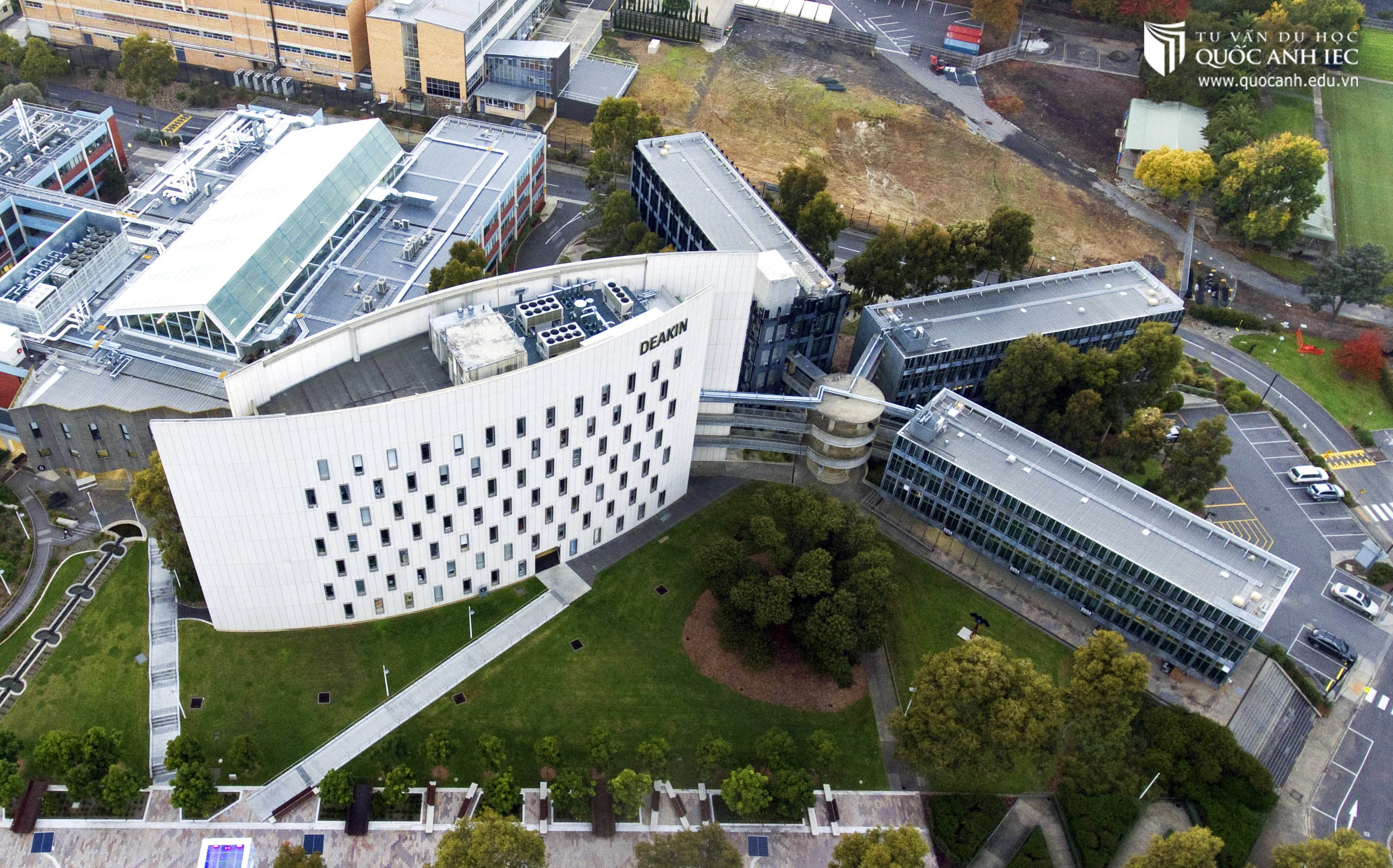 Cao đăng Deakin College