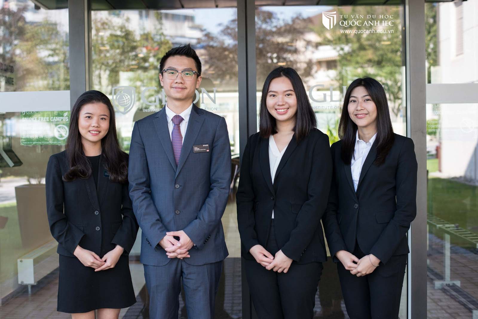 Các du học sinh khi tốt nghiệp tại học viện Glion đều có việc làm ổn định