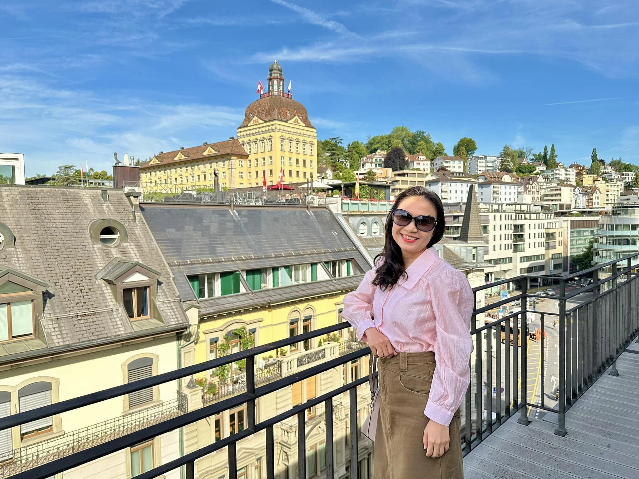 FAMTRIP THUỴ SĨ CÙNG BHMS - KHÁM PHÁ ĐẤT NƯỚC ĐẸP TỰA TRANH