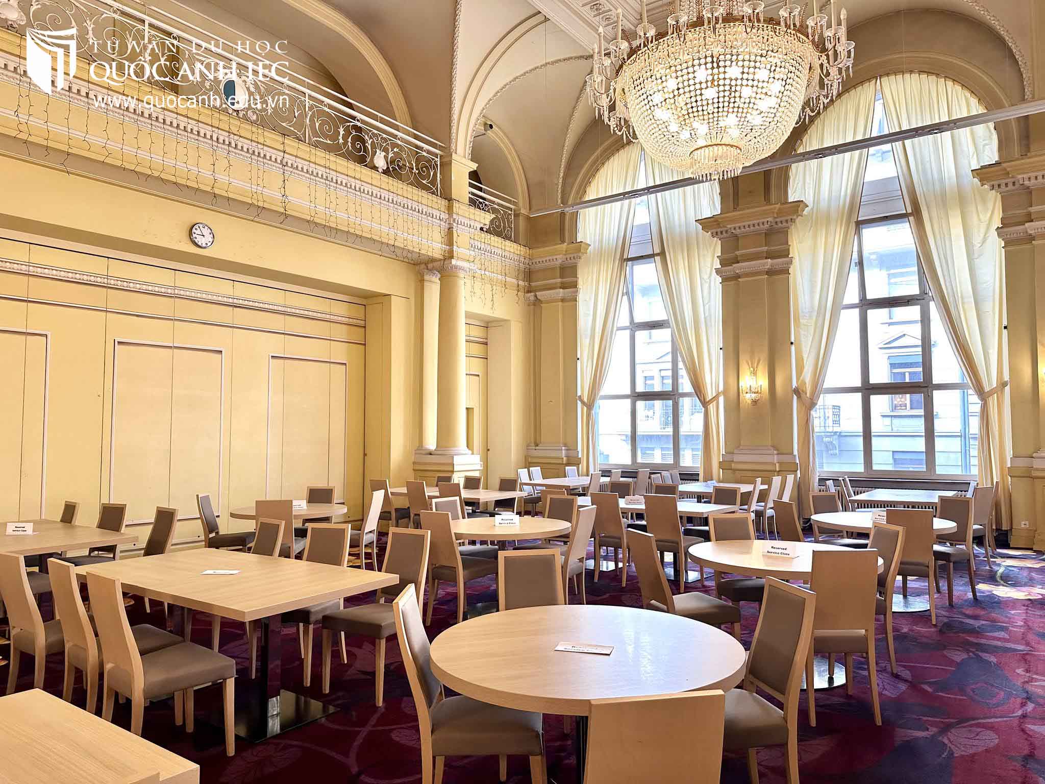 Famtrip Du học Thuỵ Sĩ