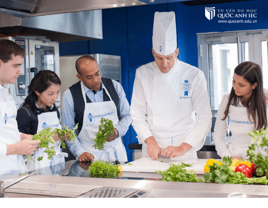 Trường Le Cordon Bleu danh tiếng đào tạo ra những người giỏi