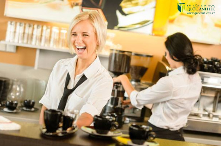 Làm thêm cũng là 1 ý tưởng hay cho tiết kiệm chi phí du học