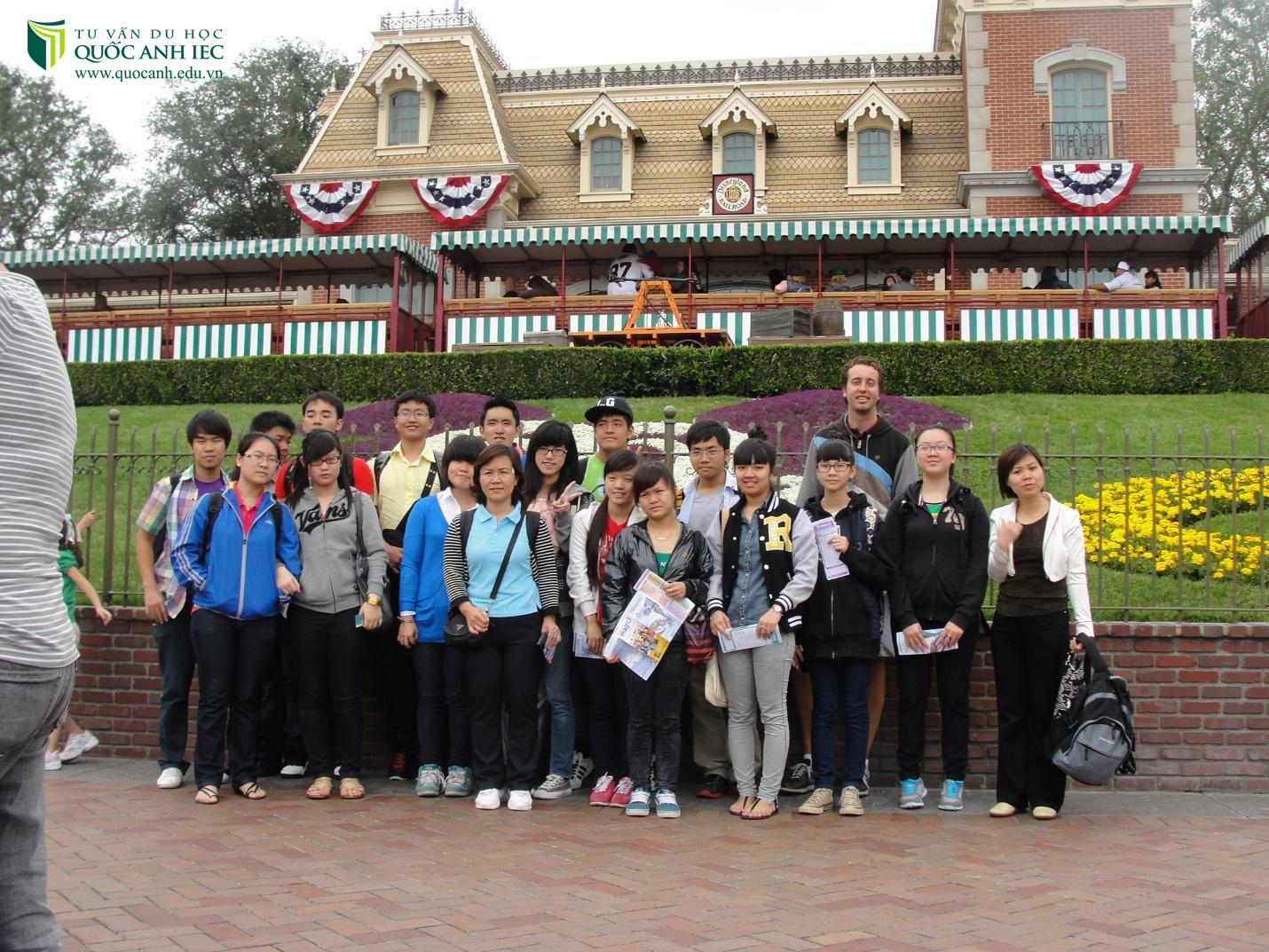 Khóa học hè ngắn hạn tại Anh (Ảnh minh họa)