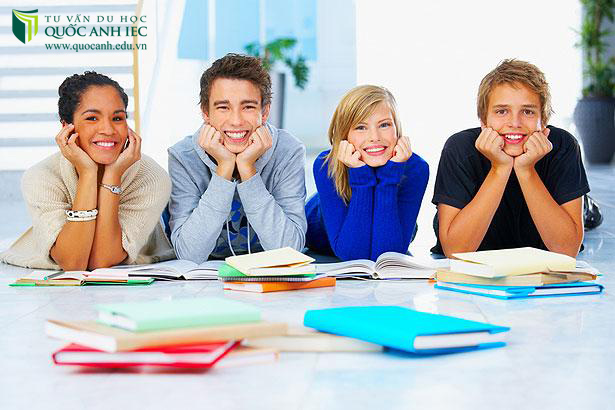 Du học bậc THPT tại Anh nên chọn trường nào? 1