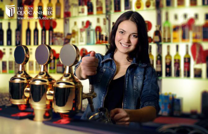 Đại học Coventry – 1 trong những trường tại Anh tuyển sinh không cần Ielts