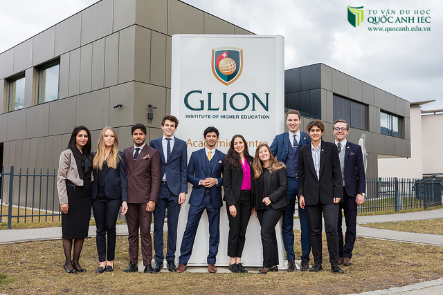 Du học sinh Thụy Sĩ tham gia kỳ thực tập hưởng lương 1