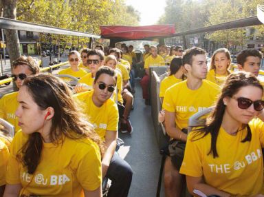 03 Chương trình học bổng hiện đang mở cho năm học 2025–2026